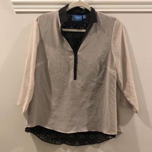 🔥LAST CHANCE Vera Wang V-front Sz M